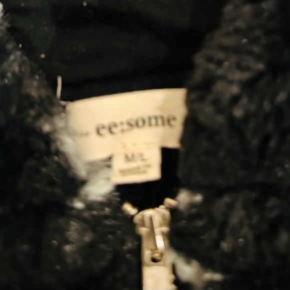 Star Fuzzy Jacket- Nice, stylish and cozy - Picture 4 of 4